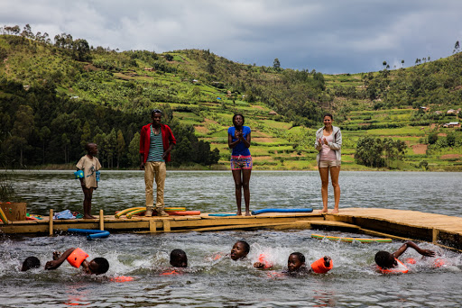 Lake Bunyonyi Travel Guide for First-Time Visitors