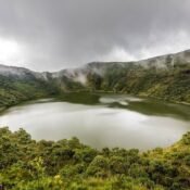 4 Days Mount Bisoke and Chimpanzee Tour